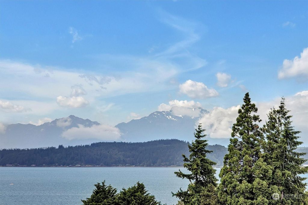 Photo of 5435 47th Ave SW, Seattle, WA 98136 (MLS # 2252214)