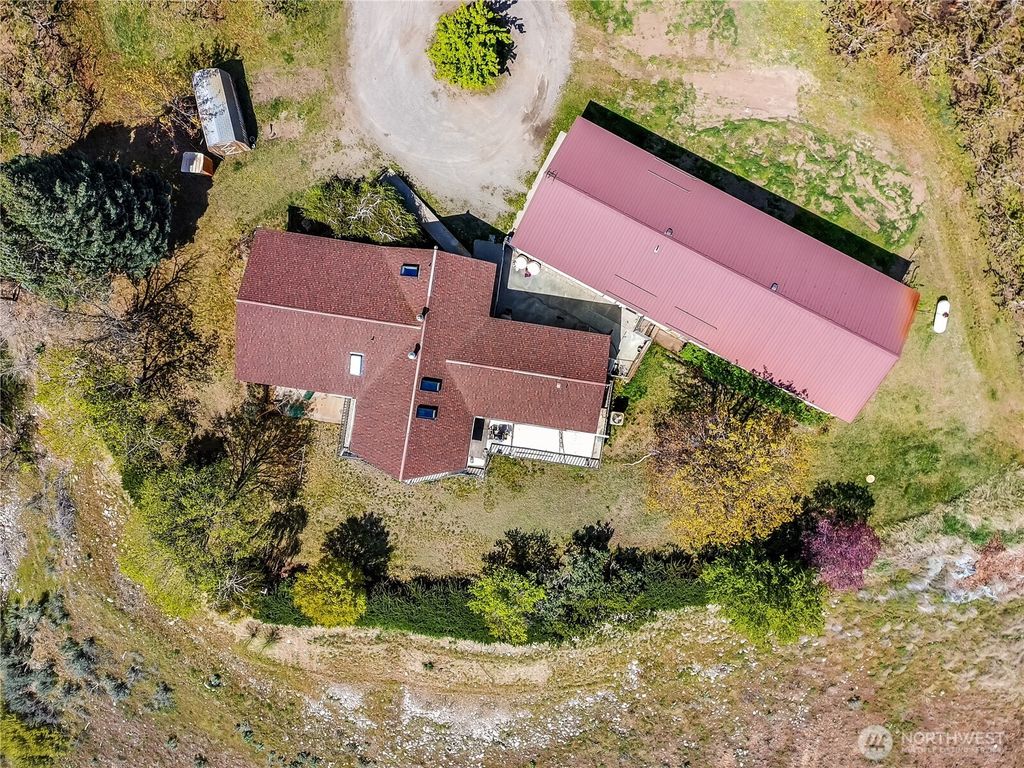 Photo of 91 Okanogan Cemetery Road, Okanogan, WA 98840 (MLS # 2501188)