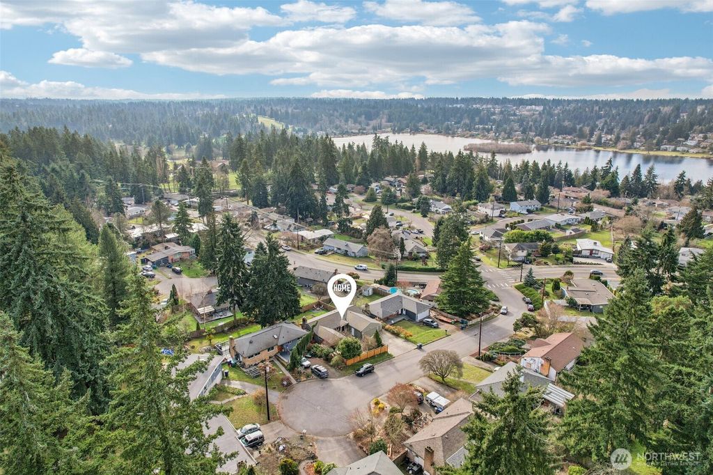 Photo of 6406 233rd Place SW, Mountlake Terrace, WA 98043 (MLS # 2472897)