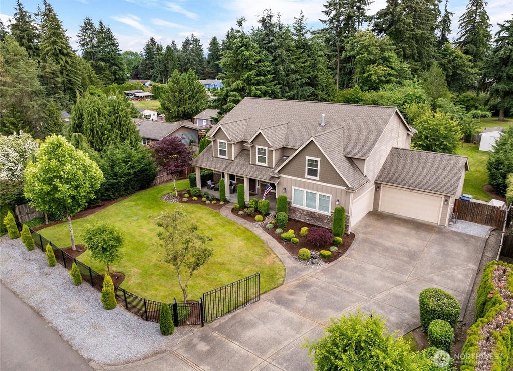 Photo of 7018 100th Street E, Puyallup, WA 98373 (MLS # 2549927)