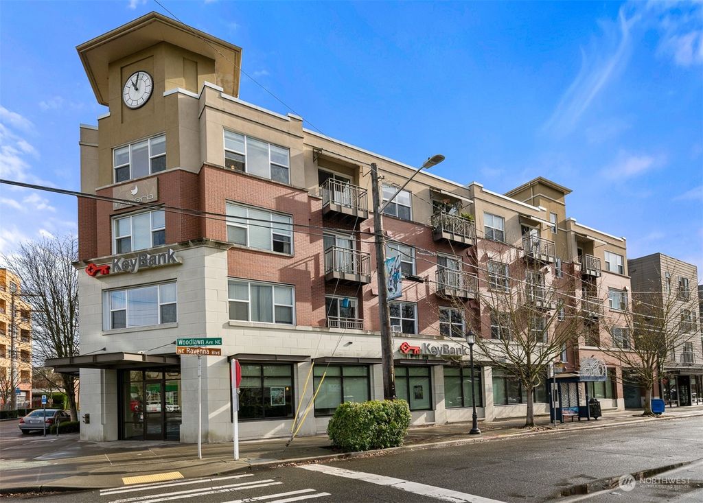 Photo of 413 NE 70th Street #214, Seattle, WA 98115 (MLS # 2194646)