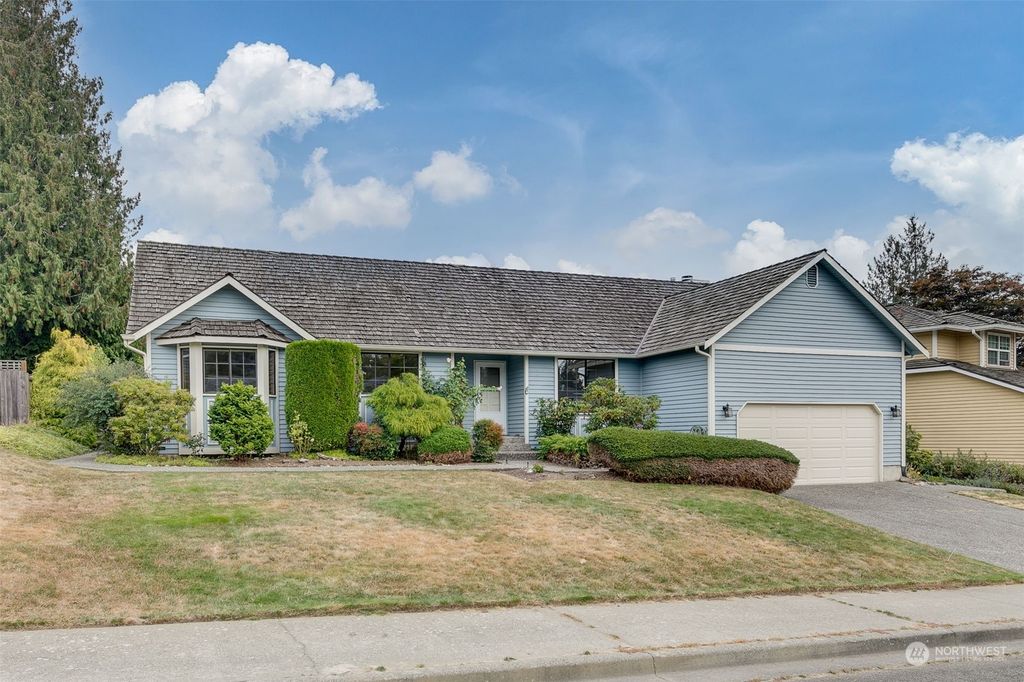 Photo of 24225 16th Place SE, Bothell, WA 98021 (MLS # 2005975)