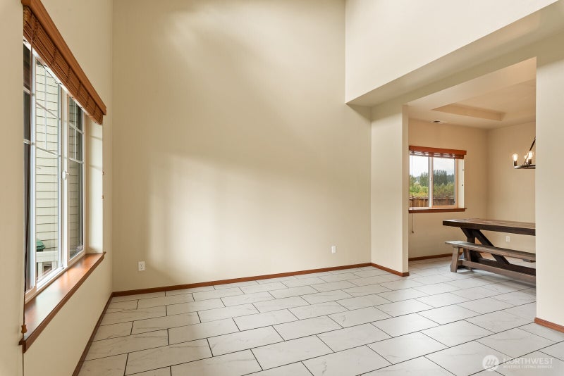 5839 148th Place NE