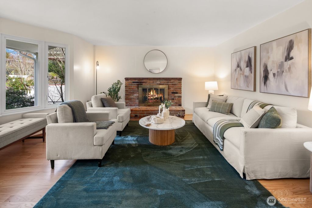 Photo of 927 NW 58th Street, Seattle, WA 98107 (MLS # 2500636)