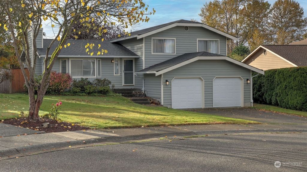 Photo of 1232 220th Place SW, Bothell, WA 98021 (MLS # 2305502)