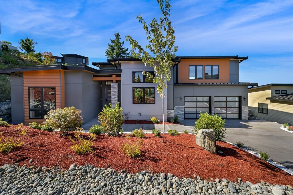 Photo of 3951 Rock Ridge Pkwy Pkwy, Anacortes, WA 98221 (MLS # 2442422)