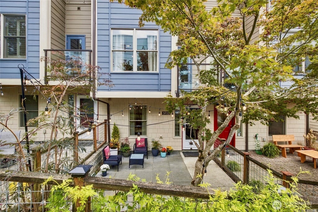 Photo of 3833 S Angeline Street, Seattle, WA 98118 (MLS # 2584970)