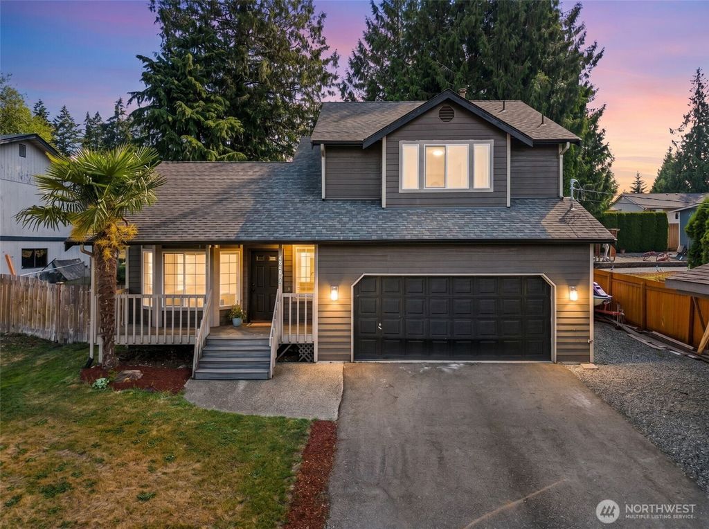 Photo of 4840 N Island Drive E, Bonney Lake, WA 98391 (MLS # 2546270)