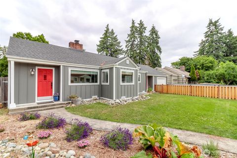 807 118th Street S Tacoma WA 98444