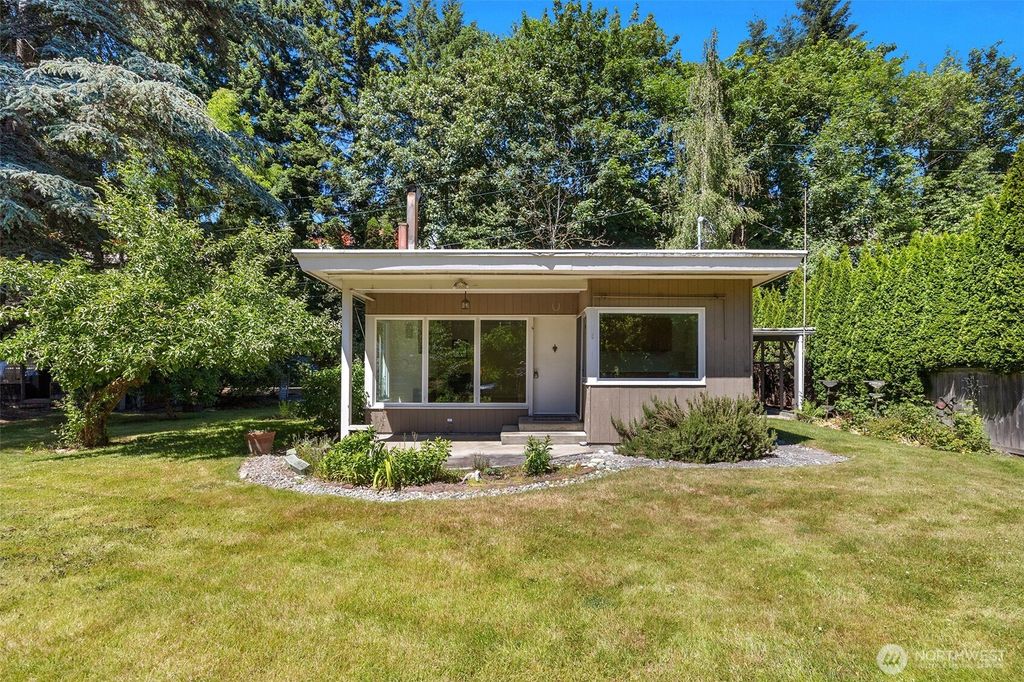 Photo of 8833 NE Bothell Way, Kenmore, WA 98028 (MLS # 2543437)