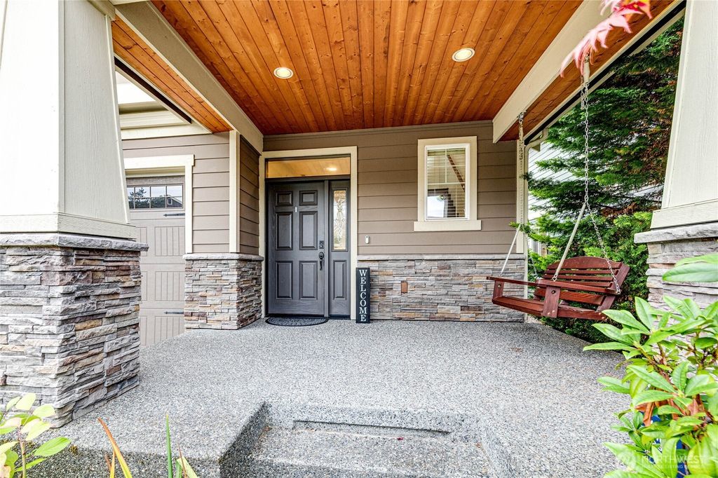 Photo of 4766 Arbors Circle, Mukilteo, WA 98275 (MLS # 2442962)