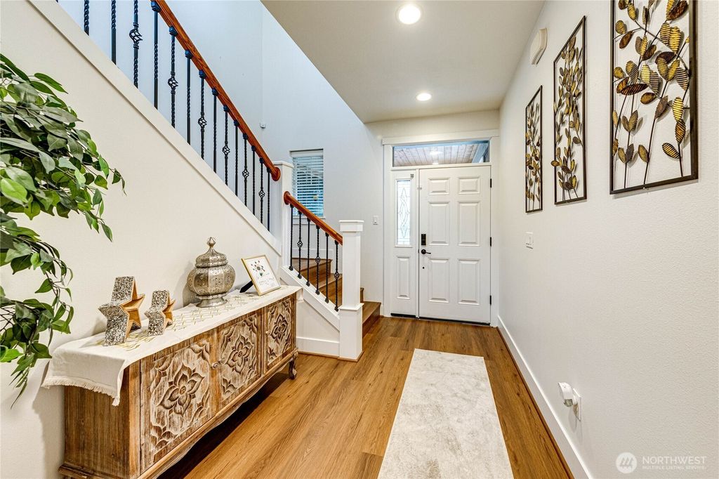 Photo of 4766 Arbors Circle, Mukilteo, WA 98275 (MLS # 2442962)