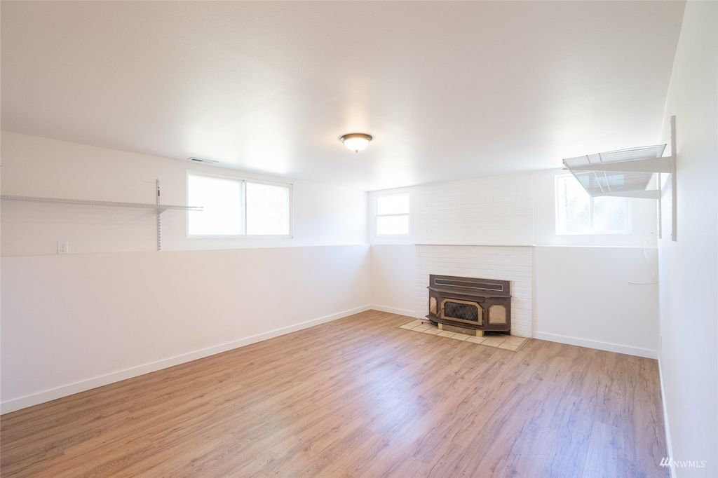 Photo of 11005 26th Avenue S, Seattle, WA 98168 (MLS # 1984620)