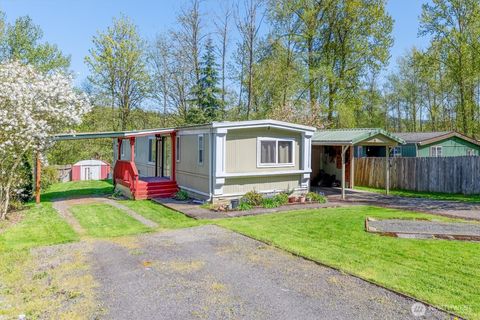 MLS: 2360853