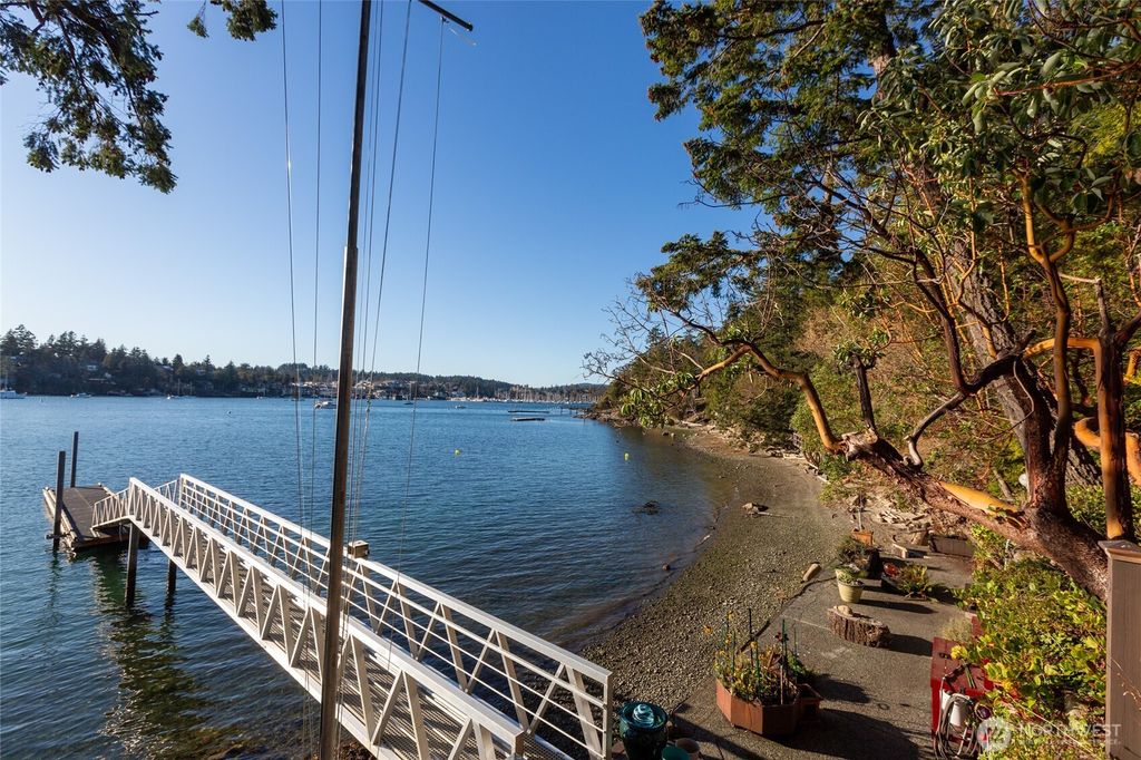 Photo of 3 Brown Island Is, Friday Harbor, WA 98250 (MLS # 2483494)