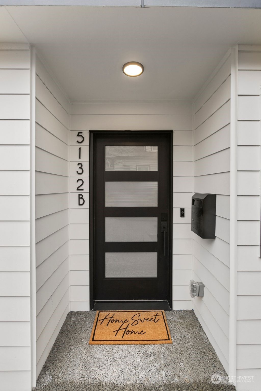 Photo of 5132 48th Avenue S #B, Seattle, WA 98118 (MLS # 2255728)