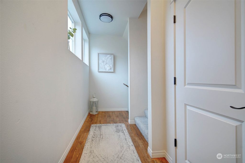 Photo of 511 Pilchuck Path, Everett, WA 98201 (MLS # 2319931)
