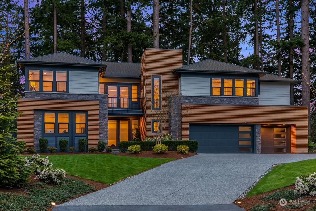 Photo of 9227 NE 173rd Street, Bothell, WA 98011 (MLS # 2059249)