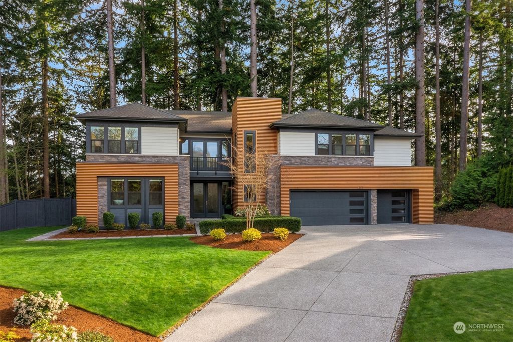 Photo of 9227 NE 173rd Street, Bothell, WA 98011 (MLS # 2059249)