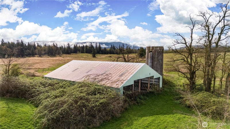 1817 Central Road