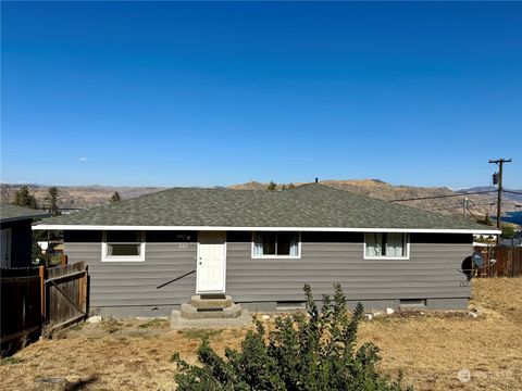 A home in Grand Coulee