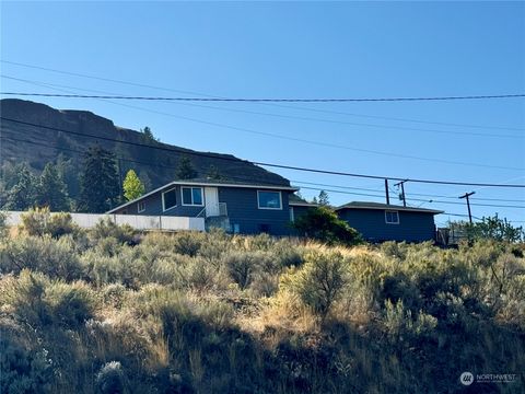 A home in Grand Coulee