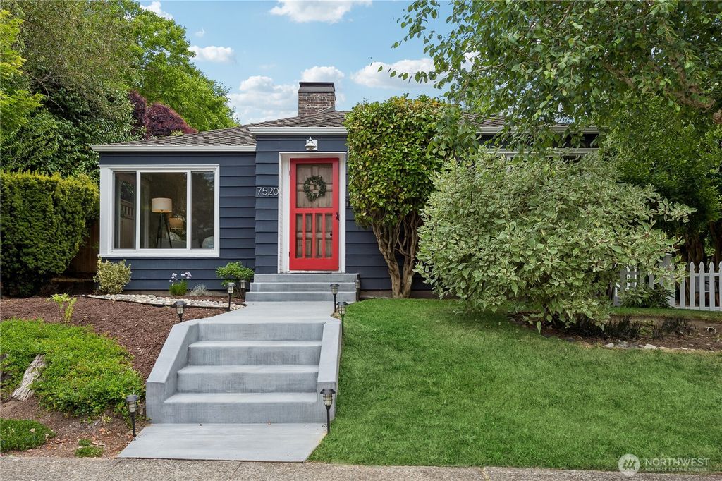 Photo of 7520 Jones Avenue NW, Seattle, WA 98117 (MLS # 2537930)