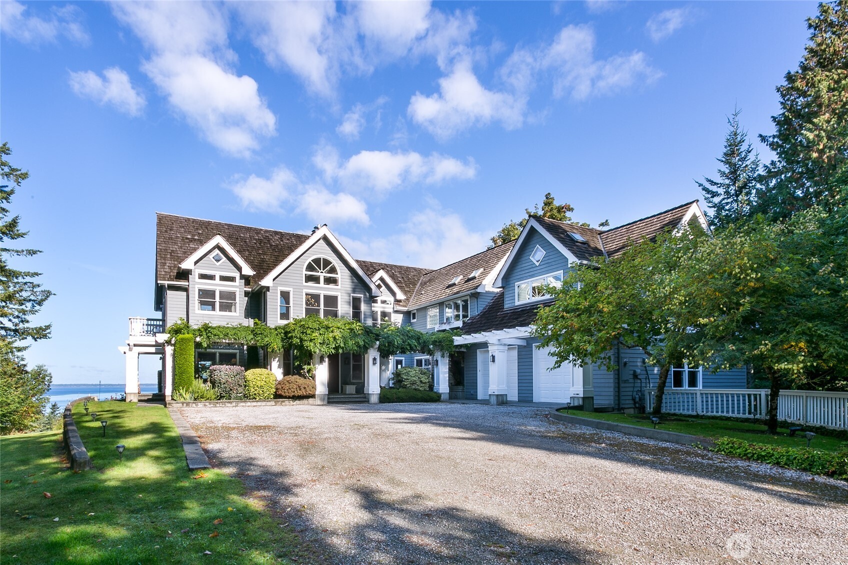 550 Heron Point Lane