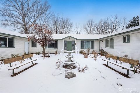 Photo of 715 Locust Street, Omak, WA 98841 (MLS # 2392927)