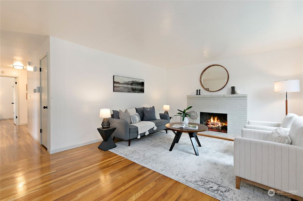Photo of 5649 37th Avenue SW, Seattle, WA 98126 (MLS # 2287870)