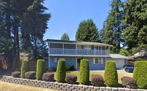 Photo of 1801 164th Avenue NE, Bellevue, WA 98008 (MLS # 2518180)