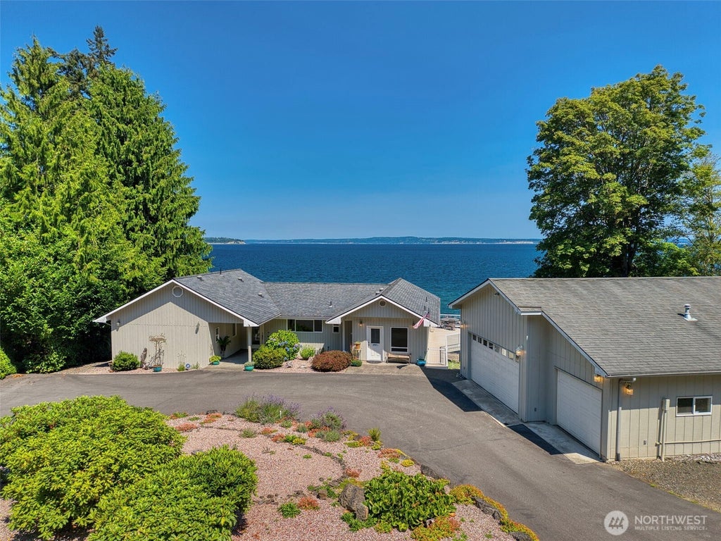 Photo of 131 S Bay Way, Port Ludlow, WA 98365 (MLS # 2556213)
