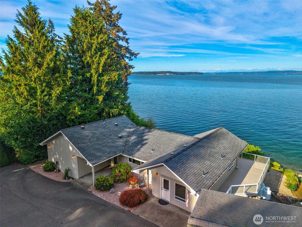 Photo of 131 S Bay Way, Port Ludlow, WA 98365 (MLS # 2556213)