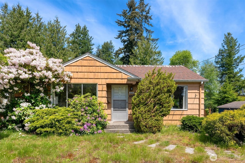 320 NE 185th Street