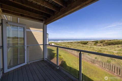 Photo of 1600 W Ocean Avenue #924, Westport, WA 98595 (MLS # 2540627)