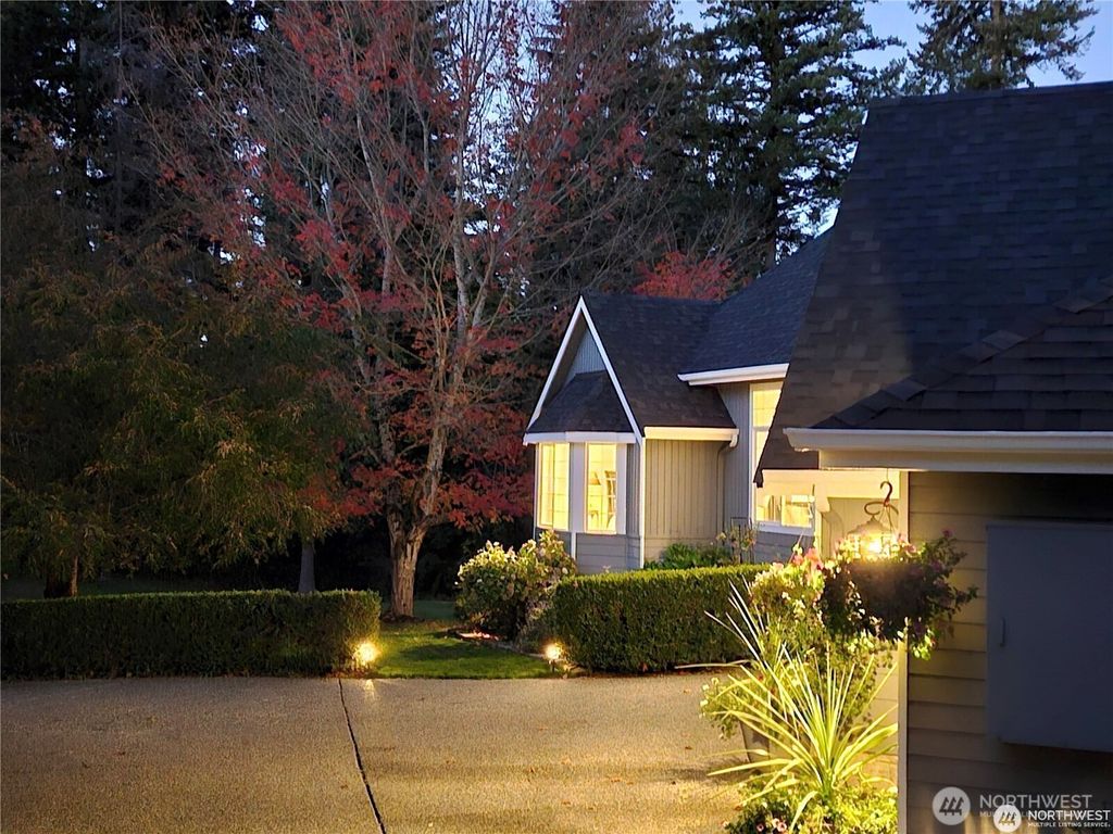 Photo of 11915 189th Avenue SE, Snohomish, WA 98290 (MLS # 2424019)