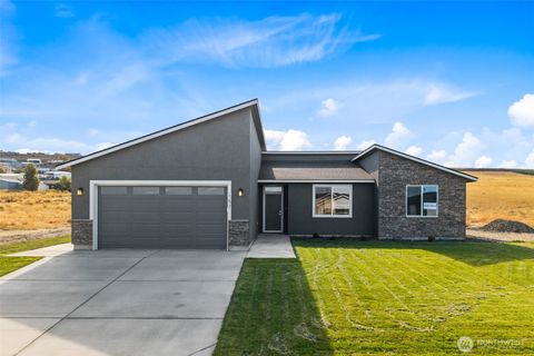 Photo of 6549 Hwy 262 E #157, Othello, WA 99344 (MLS # 2329369) Photo of 6549 Hwy 262 E #157, Othello, WA 99344 (MLS # 2329369)