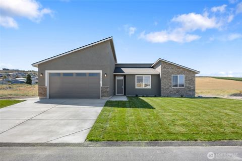 Photo of 6549 Hwy 262 E #157, Othello, WA 99344 (MLS # 2329369)