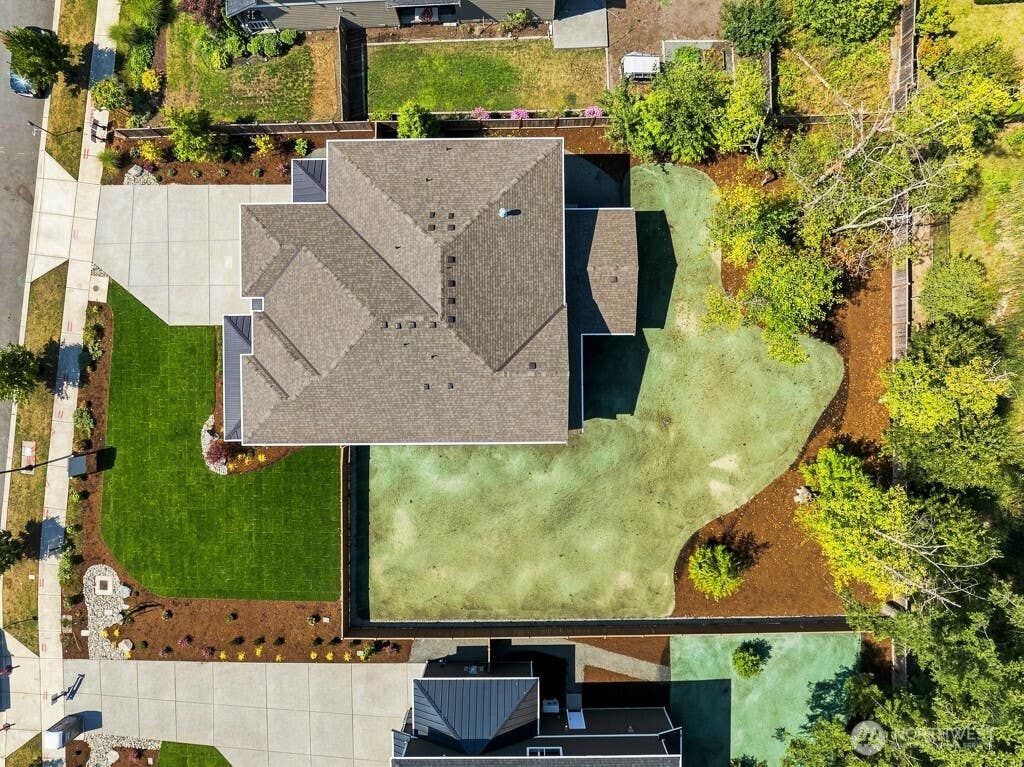 Photo of 16030 SE 141st Place #9, Renton, WA 98059 (MLS # 2554995)