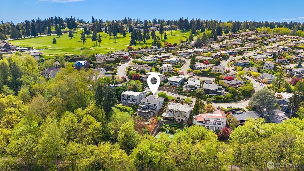 Photo of 8530 54th Avenue NE, Seattle, WA 98115 (MLS # 2509441)