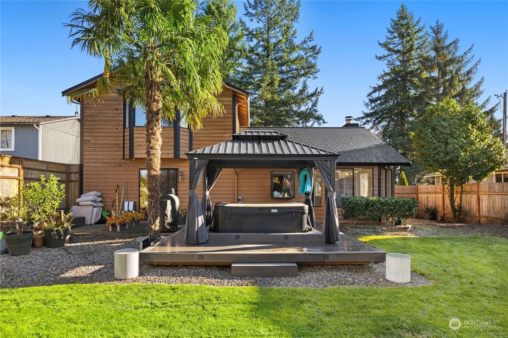 Photo of 26615 220th Place SE, Maple Valley, WA 98038 (MLS # 2180893)