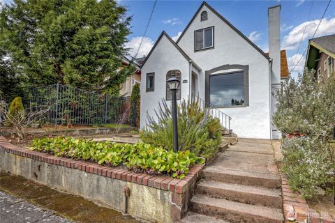 Photo of 1414 Gregory Way, Bremerton, WA 98337 (MLS # 2491508)