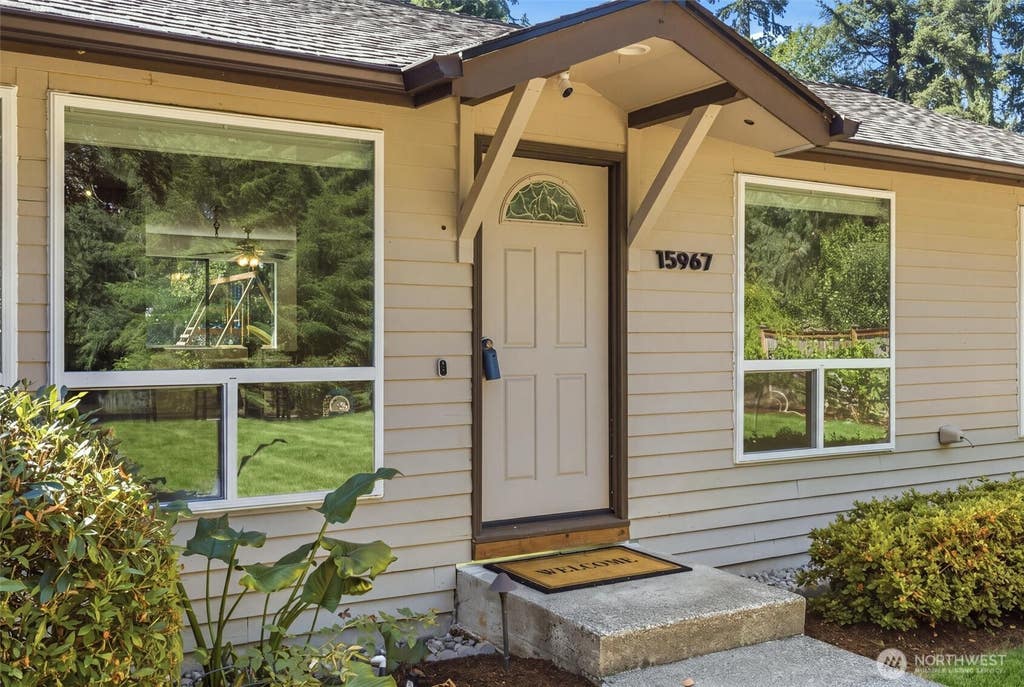 Photo of 15967 186th Avenue NE, Woodinville, WA 98072 (MLS # 2566724)