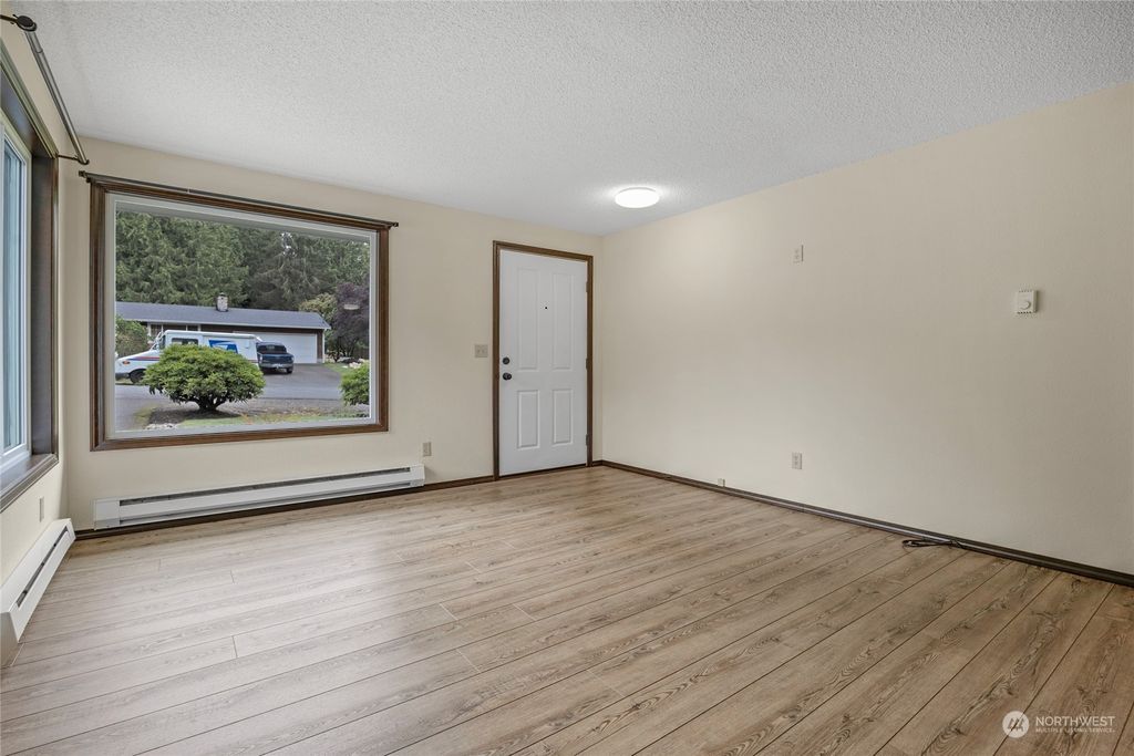 Photo of 3906 97th Drive SE, Lake Stevens, WA 98258 (MLS # 2252532)