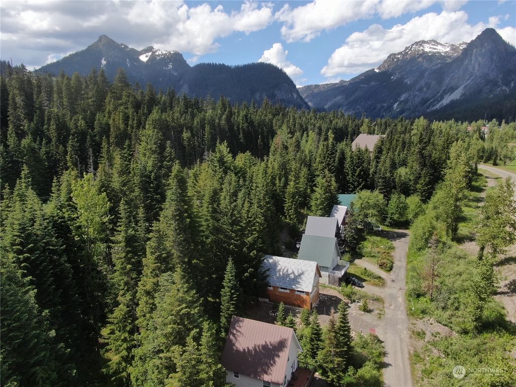 Photo of 190 N Olsen Drive, Snoqualmie Pass, WA 98068 (MLS # 2252770)