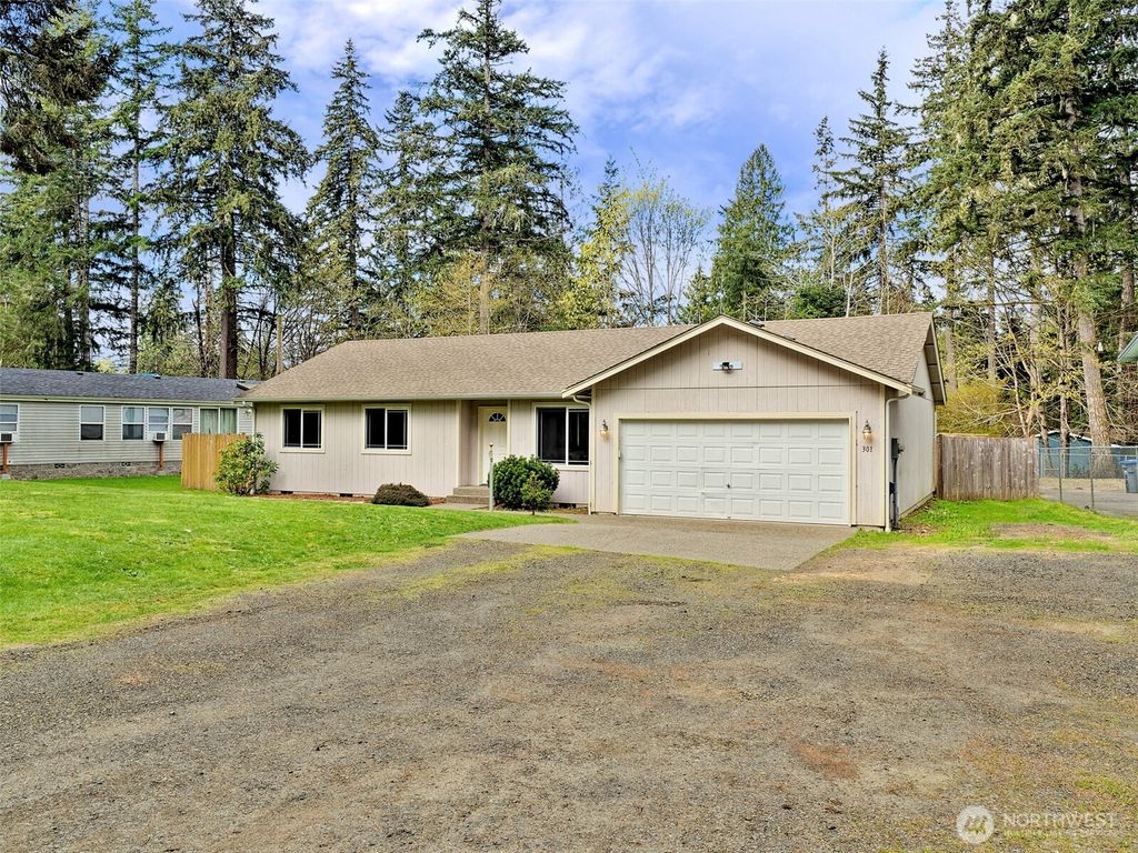 Photo of 301 E Timberlake Drive, Shelton, WA 98584 (MLS # 2503397)