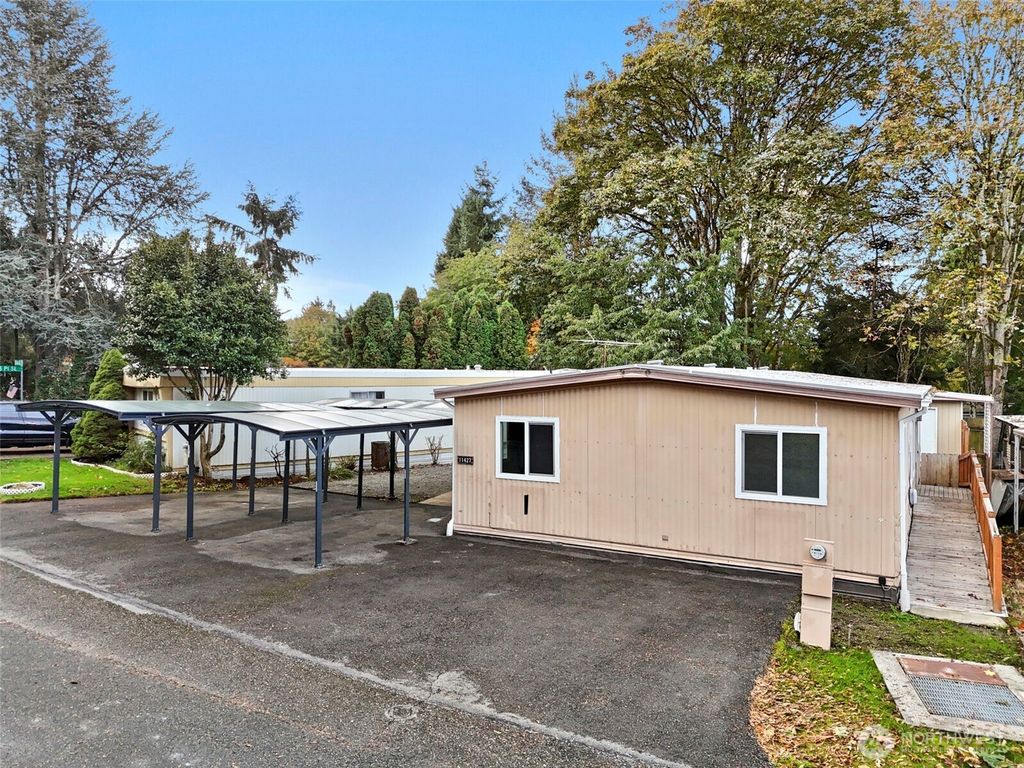 Photo of 11427 SE 226th Street, Kent, WA 98031 (MLS # 2447515)