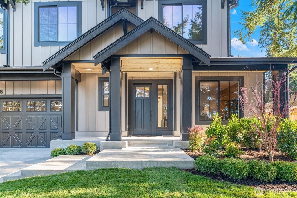 Photo of 4028 138th Avenue SE, Bellevue, WA 98006 (MLS # 2471323)