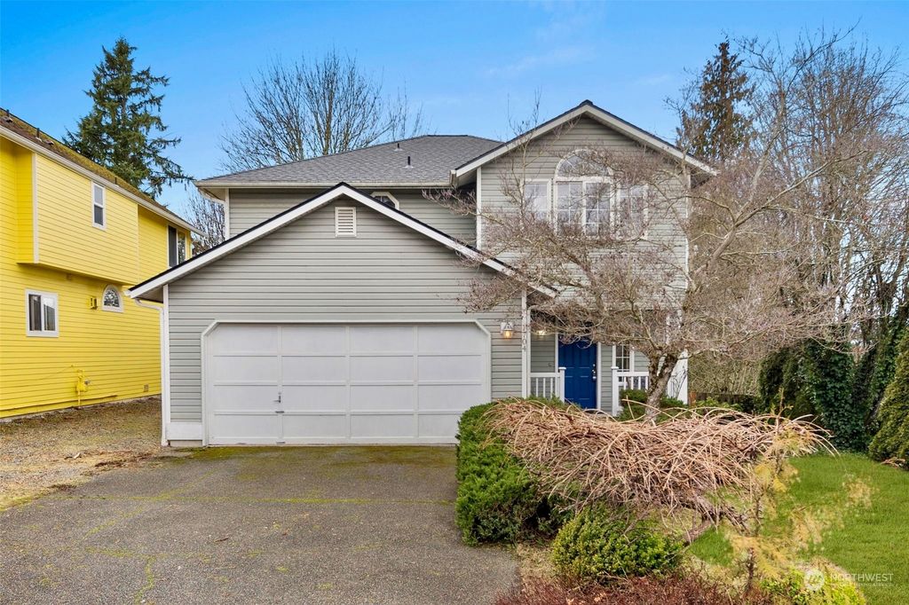 Photo of 1704 116th Avenue SE, Lake Stevens, WA 98258 (MLS # 2028689)