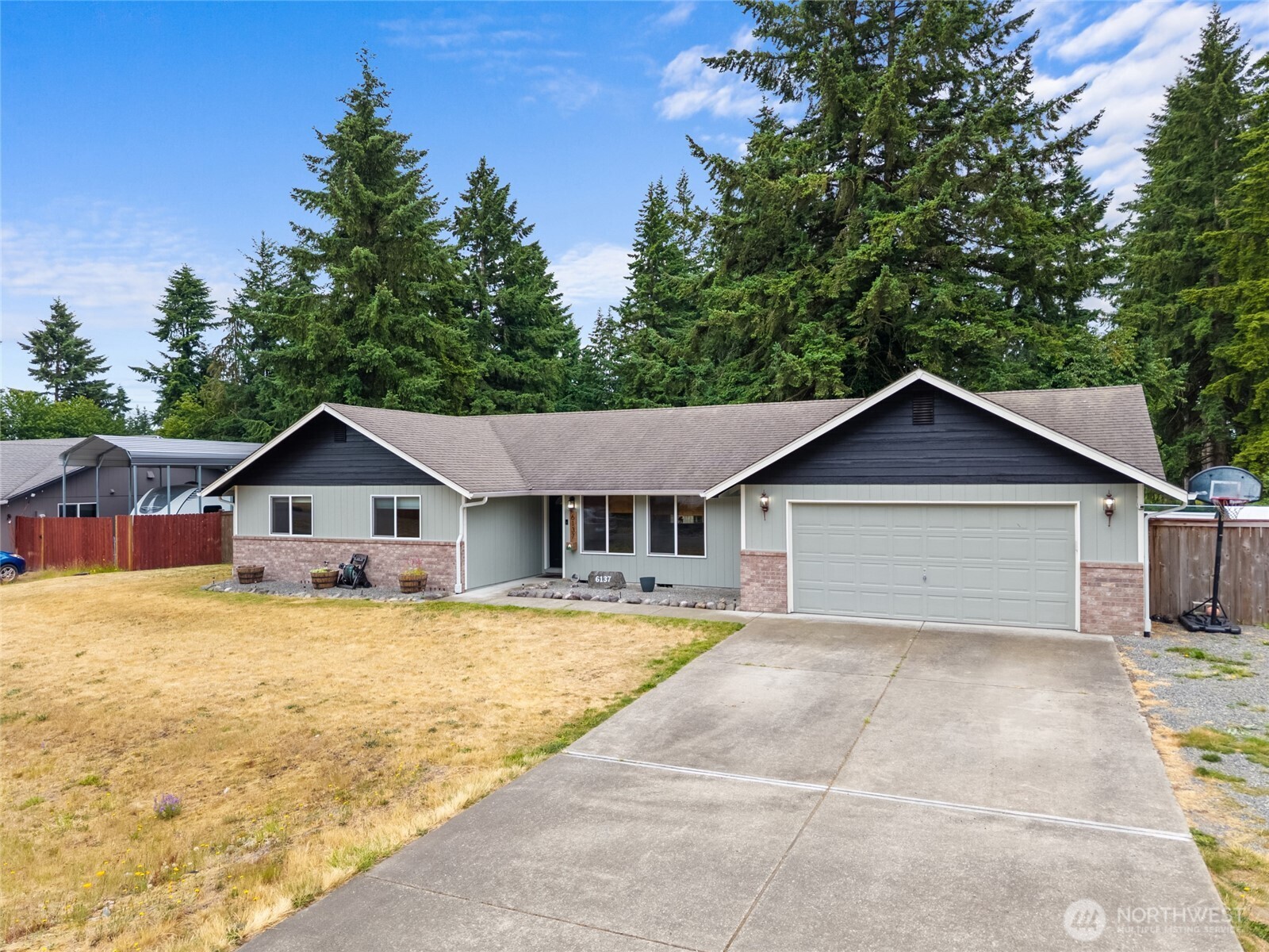 6137 189th Loop SW